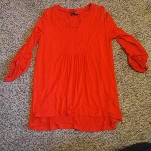 Cable & Gauge red dressy top
